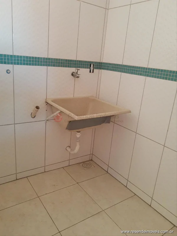 Foto 2 de 17 - Casa para aluguel em Jardim do Sol