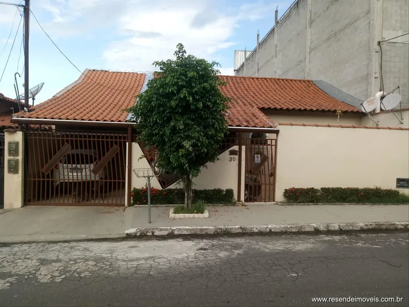 Foto 1 de 35 - Casa para venda em Boa Vista II