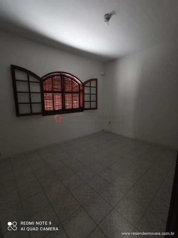 Foto 2 de 19 - Casa para aluguel em Vila Julieta