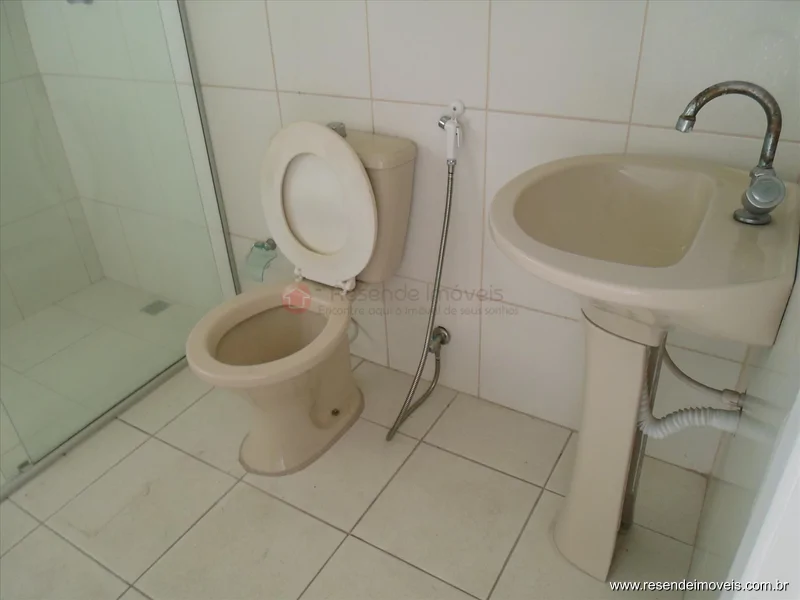 Foto 1 de 19 - Casa para aluguel em Jardim Brasília