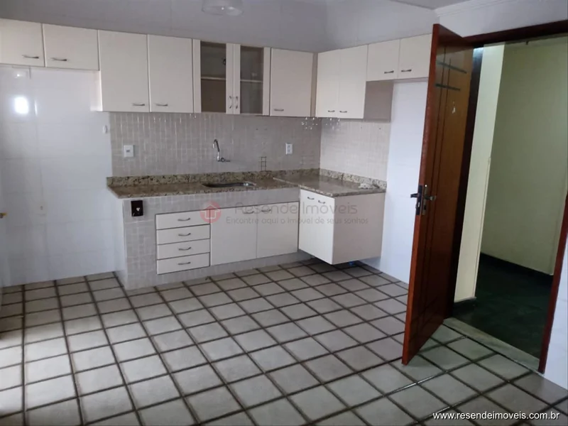 Foto 3 de 17 - Apartamento para venda e aluguel em Liberdade