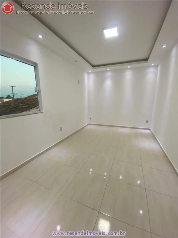 Foto 3 de 11 - Casa para aluguel em Morada do Contorno