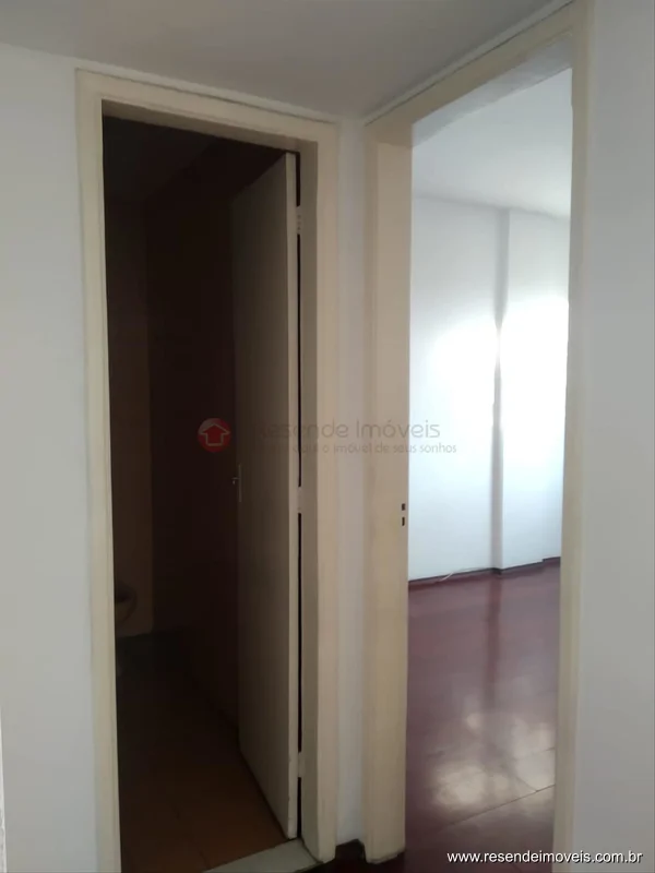 Foto 6 de 10 - Apartamento para venda e aluguel em Comercial