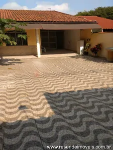 Casa para venda e aluguel em Liberdade