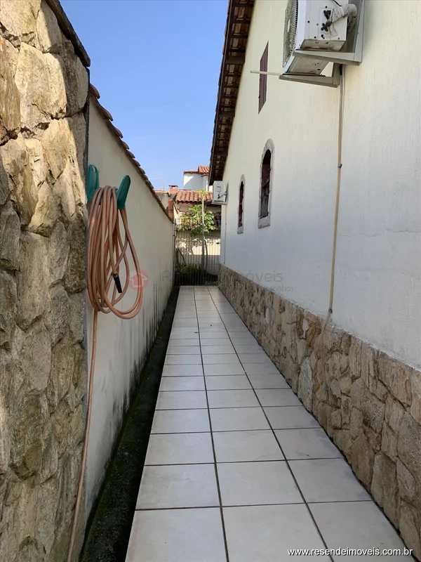 Foto 6 de 42 - Casa para venda em Morada da Colina