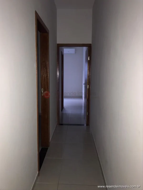 Foto 1 de 16 - Casa para venda em Morada da Montanha