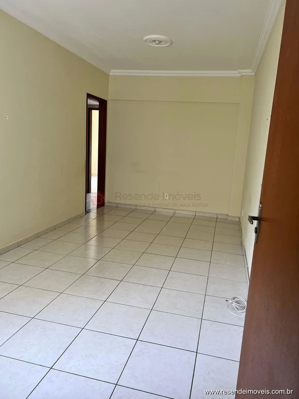 Foto 1 de 8 - Apartamento para aluguel em Vila Santa Cecília