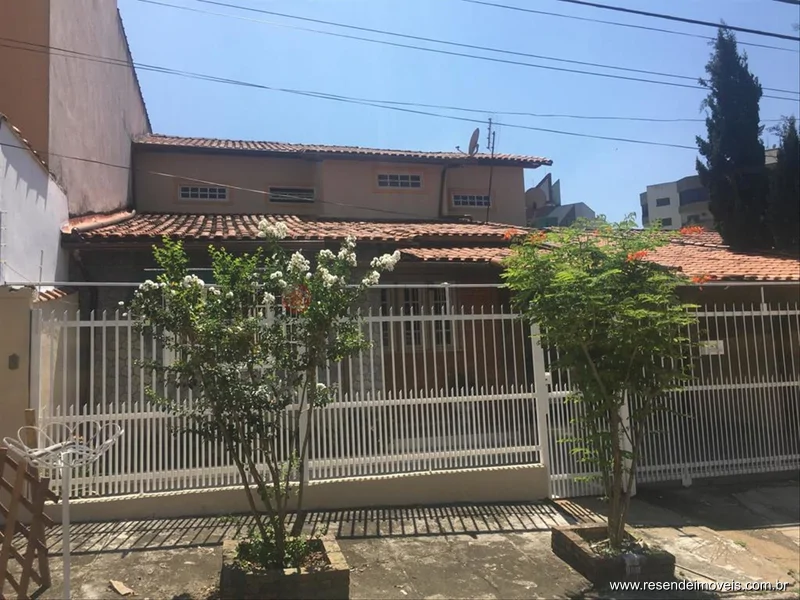 Foto 2 de 36 - Casa para venda em Montese