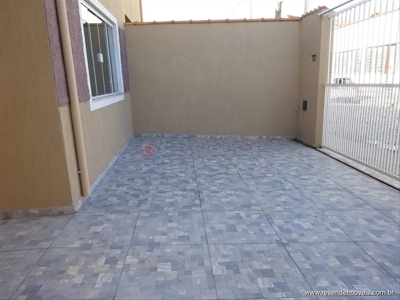 Foto 8 de 9 - Casa para venda em Vila Santa Cecília