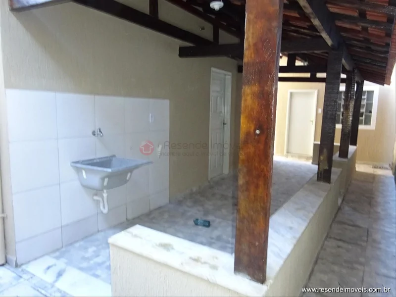 Foto 3 de 9 - Casa para venda em Vila Santa Cecília