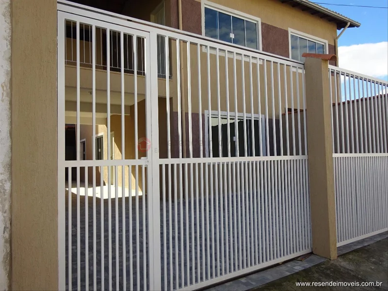 Foto 2 de 9 - Casa para venda em Vila Santa Cecília