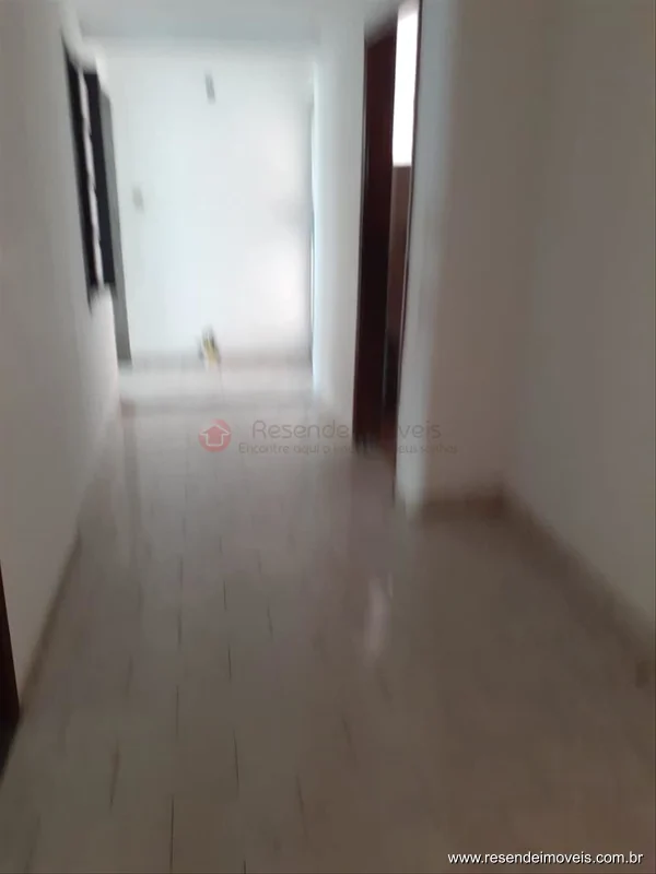 Foto 2 de 13 - Casa para venda em Vila Santa Cecília