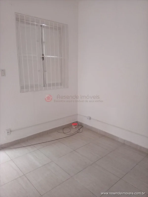 Foto 1 de 14 - Casa para aluguel em Centro