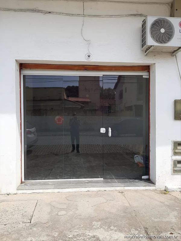 Foto 1 de 5 - Loja para aluguel em Vila Julieta