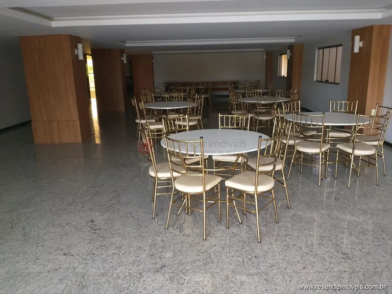 Foto 38 de 45 - Apartamento para venda em Morada do Castelo