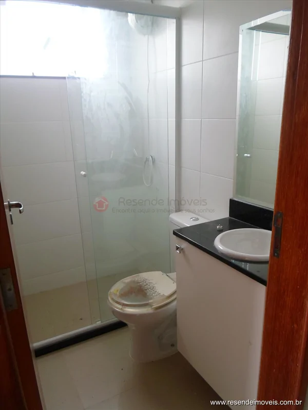 Foto 1 de 12 - Apartamento para aluguel em Montese