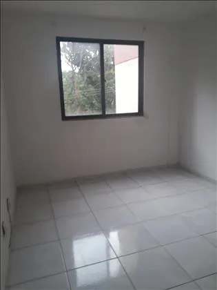 Apartamento para aluguel em Comercial