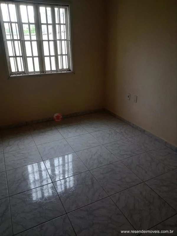 Foto 2 de 12 - Casa para aluguel em Morada da Montanha