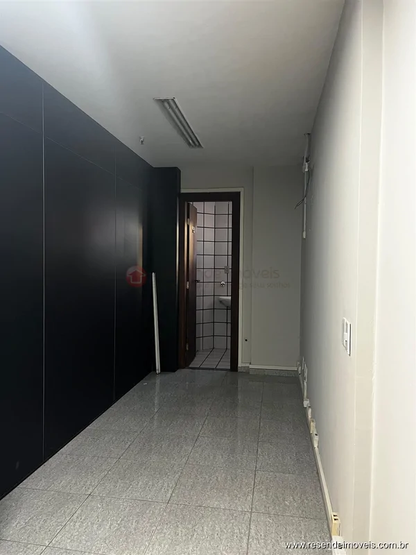 Foto 4 de 11 - Sala Comercial para aluguel em Jardim Tropical