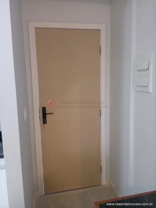 Foto 1 de 12 - Studio para aluguel em Montese