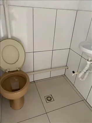 Loja para aluguel em Itapuca