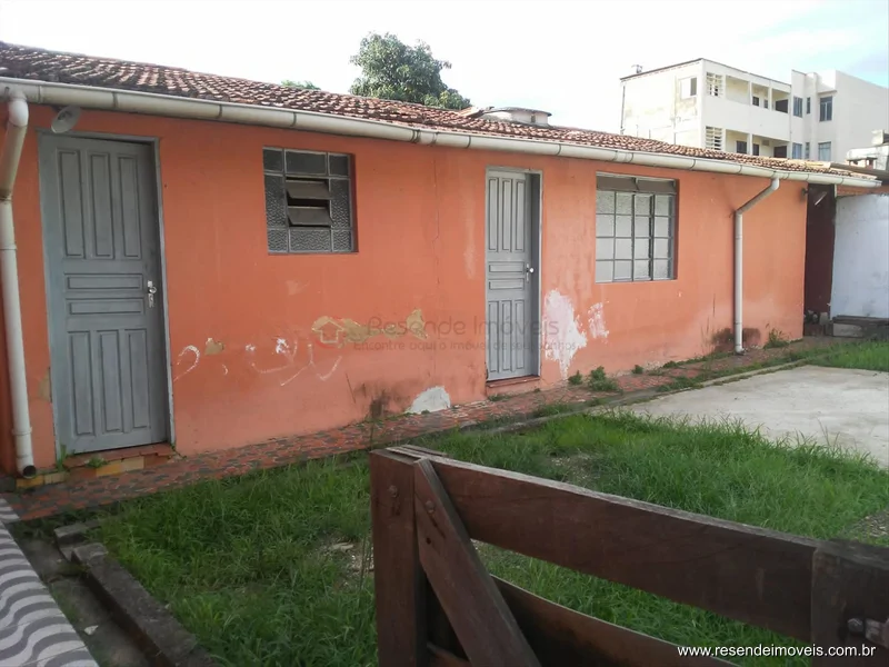 Foto 9 de 15 - Casa para venda e aluguel em Lava-pés