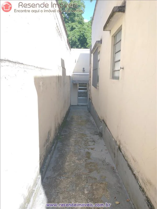 Foto 1 de 14 - Casa para aluguel em Jardim Brasília