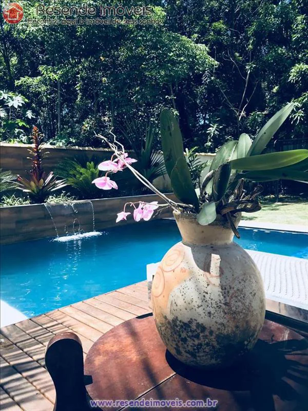 Foto 3 de 10 - Casa para venda e aluguel em Casa da Lua