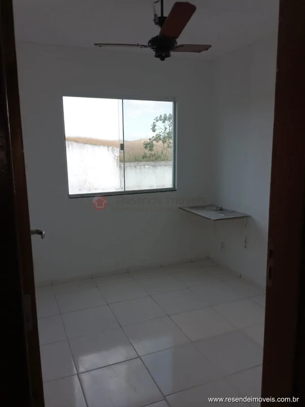 Foto 2 de 24 - Casa para venda em Monet