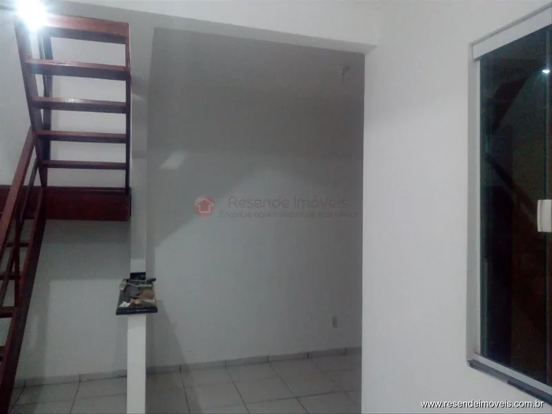 Foto 4 de 27 - Casa para venda e aluguel em Parque Ipiranga II