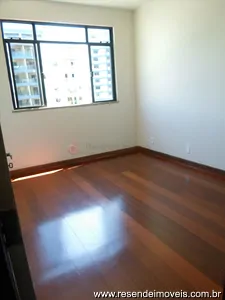 Apartamento para aluguel em Comercial