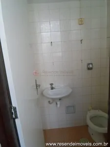 Apartamento para aluguel em Comercial