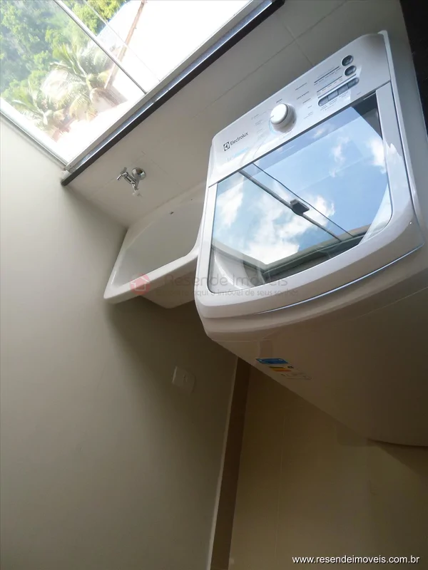 Foto 2 de 9 - Apartamento para aluguel em Montese