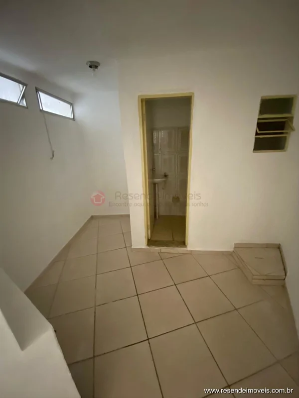 Foto 8 de 10 - Casa para aluguel em Vila Santa Cecília