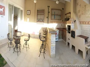 Casa em condomínio para aluguel em Morada da Colina