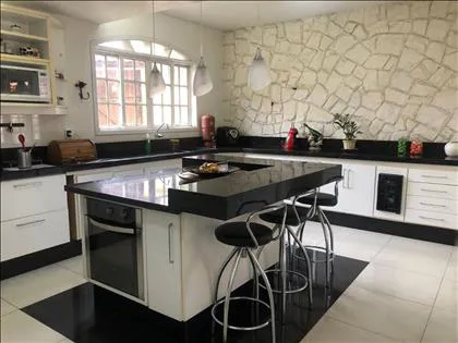 Casa para venda em Liberdade