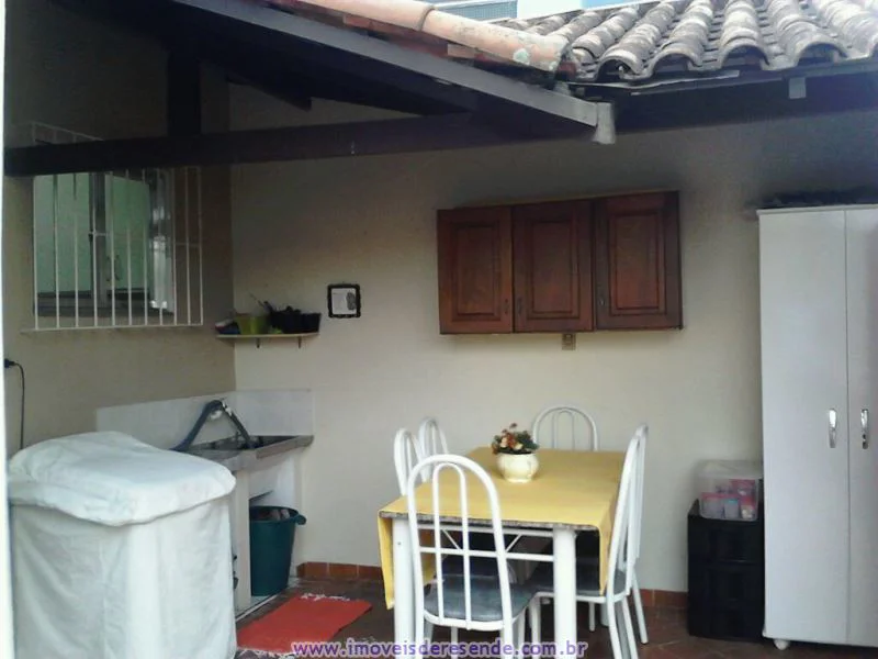 Foto 4 de 7 - Casa para venda em Centro