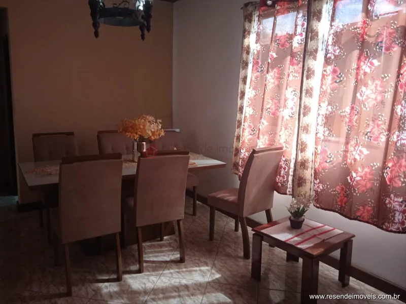 Foto 9 de 11 - Casa para venda em Surubi