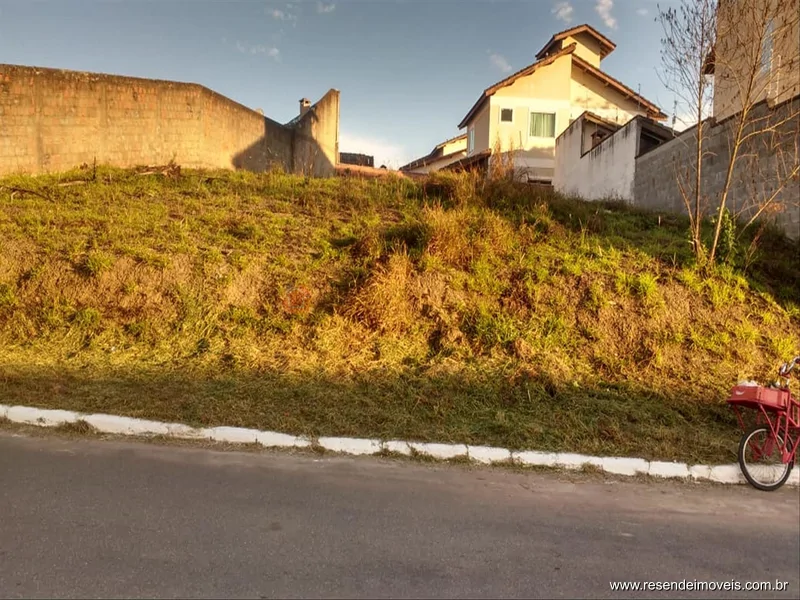 Foto 1 de 3 - Terreno para venda em Morada da Colina