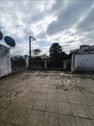 Casa para aluguel em Centro