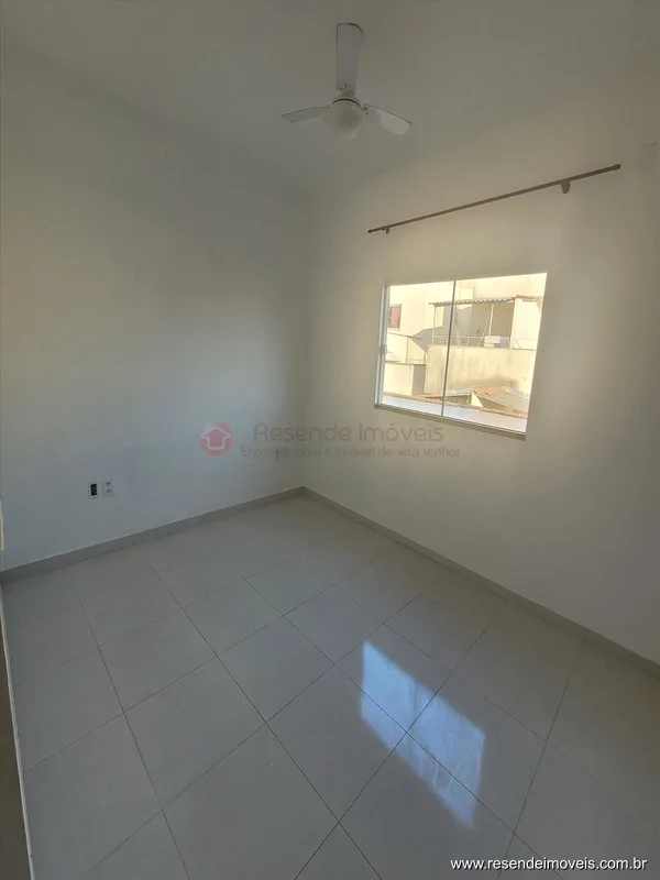 Foto 4 de 19 - Casa para aluguel em Jardim D'Oeste