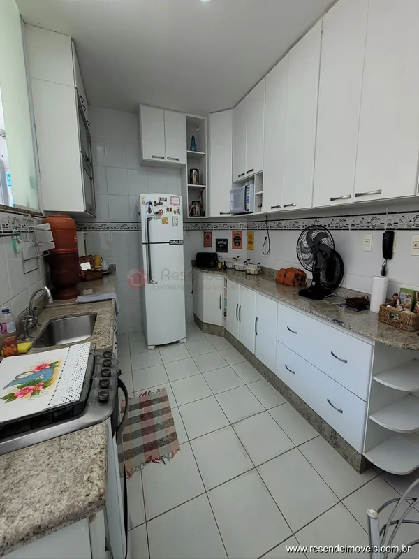 Foto 6 de 23 - Apartamento para venda em Morada do Castelo