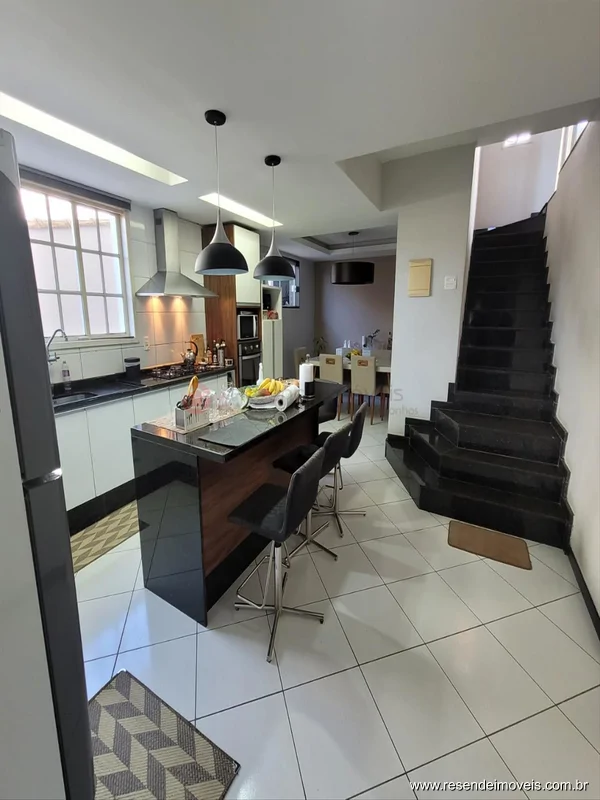 Foto 11 de 28 - Casa para venda em Morada da Colina