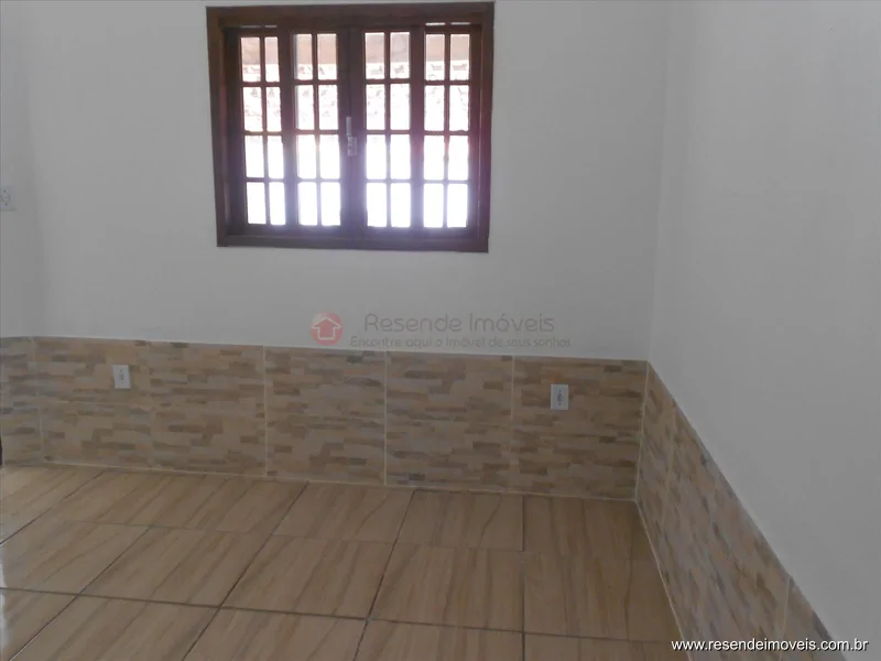 Foto 4 de 18 - Casa para aluguel em Morada da Montanha