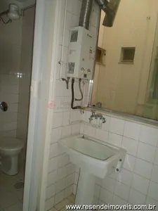 Apartamento para aluguel em Comercial