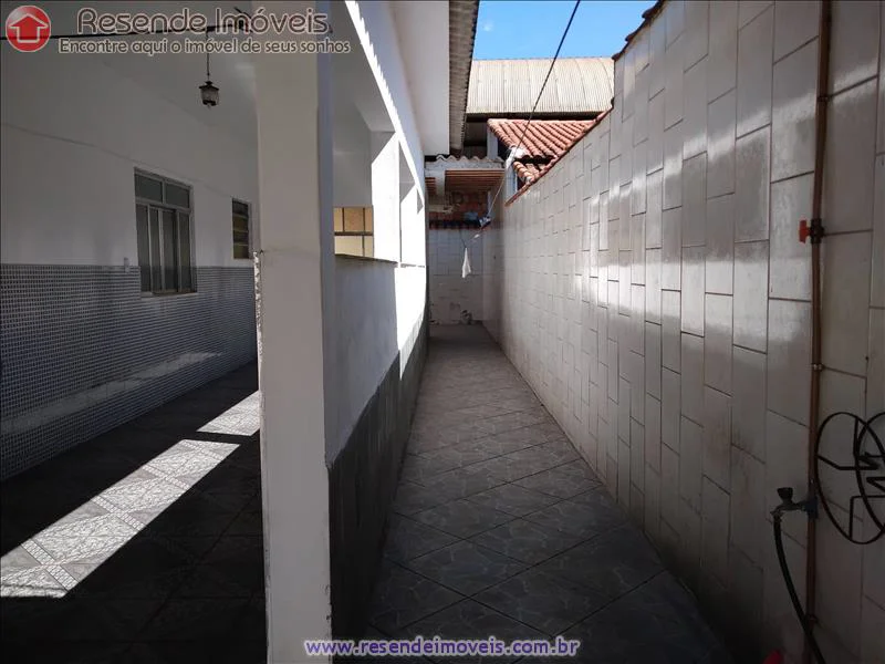 Foto 1 de 45 - Casa para venda em Santa Isabel