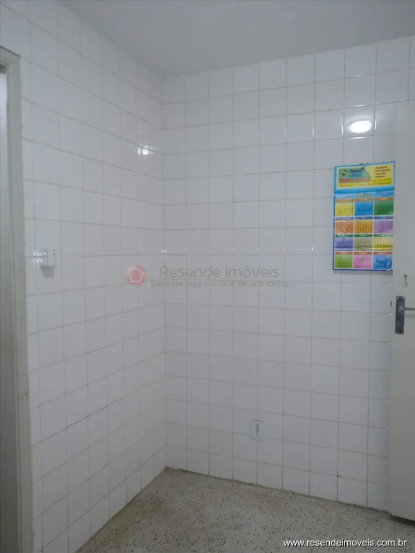 Foto 28 de 29 - Apartamento para aluguel em Comercial