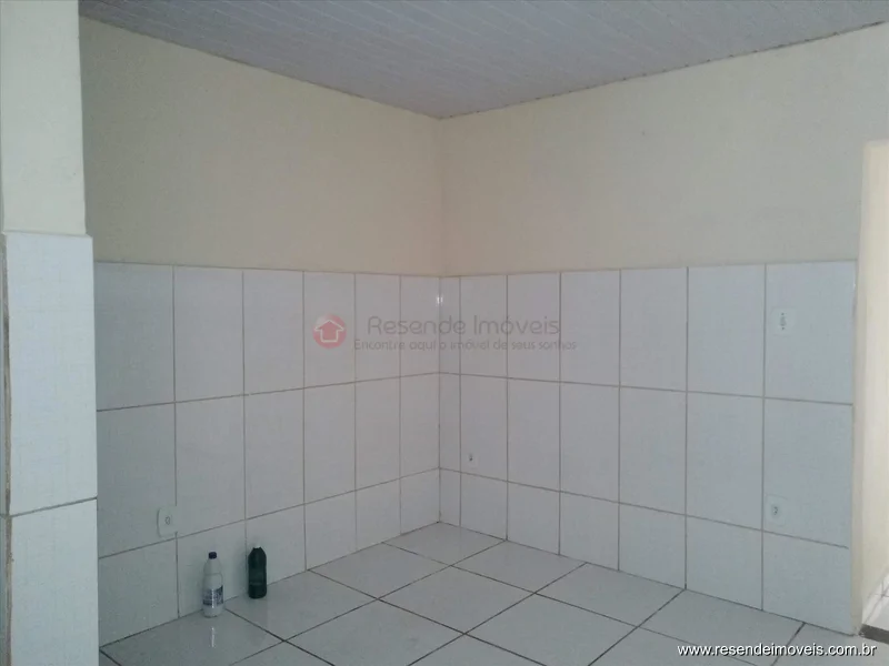 Foto 10 de 15 - Casa para venda em Lava-pés