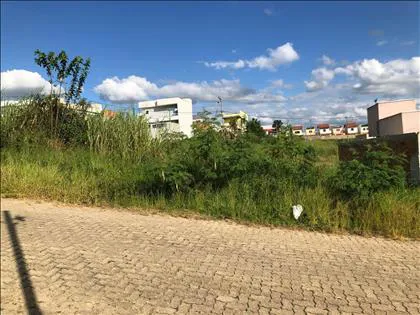 Terreno para venda em Paraíso - Imobiliária Marisa Imoveis