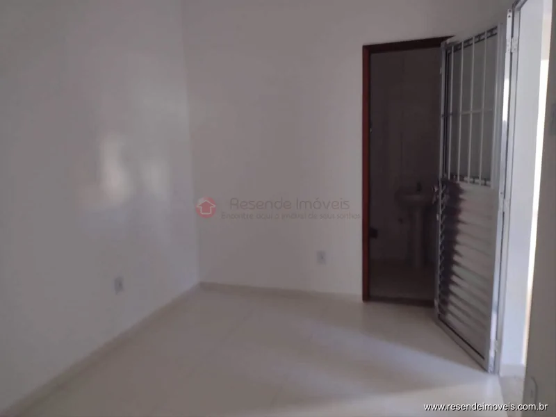 Foto 2 de 30 - Casa para venda em Elite